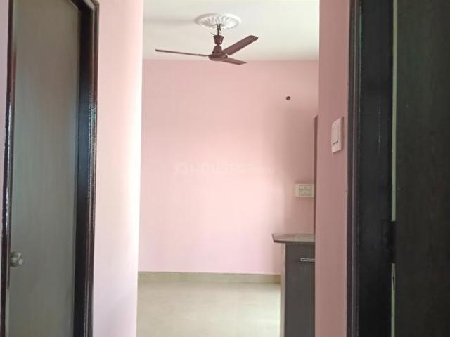 2 BHK Apartment in Thakurpukur for rent Kolkata. The reference number is 21009718