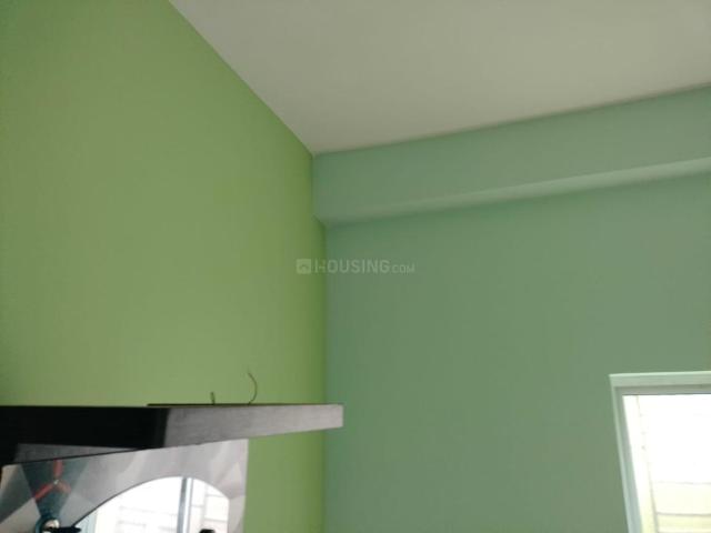 2 BHK Apartment in Thakurpukur for rent Kolkata. The reference number is 21139252