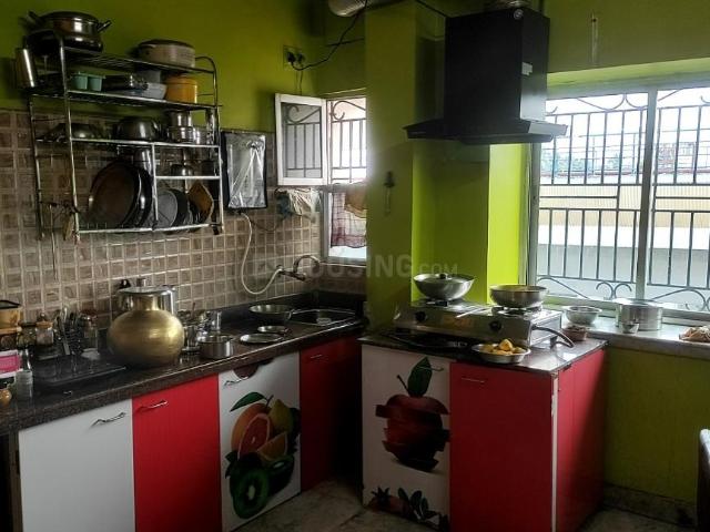 2 BHK Apartment in Thakurpukur for resale Kolkata. The reference number is 15886146
