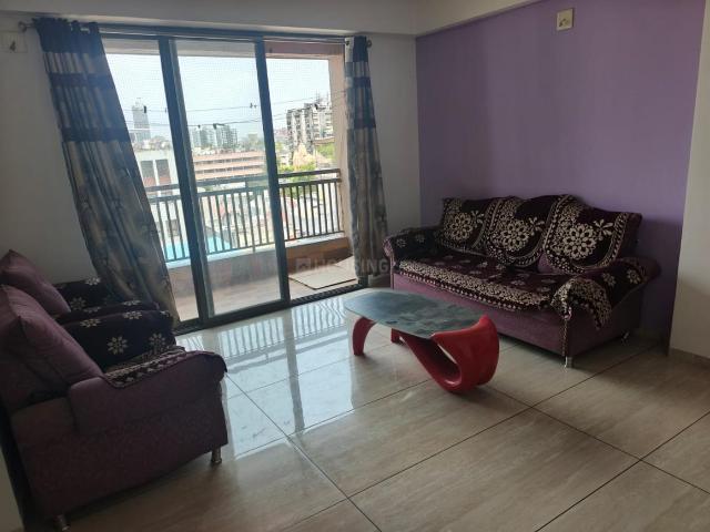 2 BHK Apartment in Thaltej for rent Ahmedabad. The reference number is 20590248