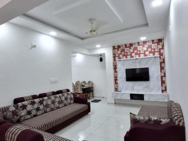 2 BHK Apartment in Thaltej for resale Ahmedabad. The reference number is 20844301