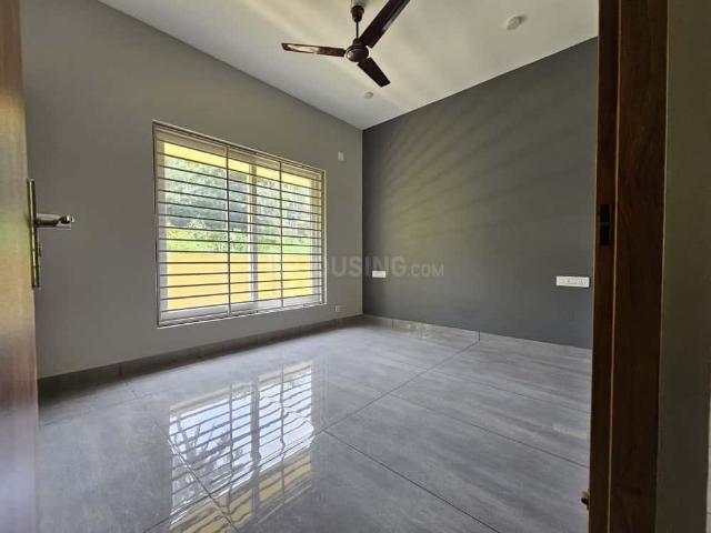 2 BHK Apartment in Thana for rent Kannur. The reference number is 20977516