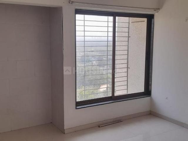 2 BHK Apartment in Thane West for rent Thane. The reference number is 14376920