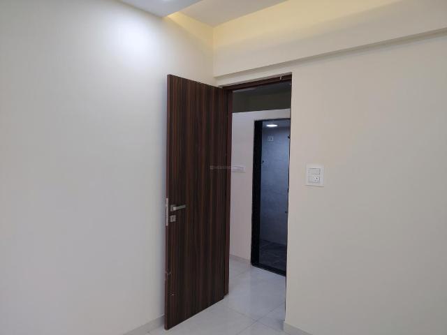 2 BHK Apartment in Thane West for rent Thane. The reference number is 17697739