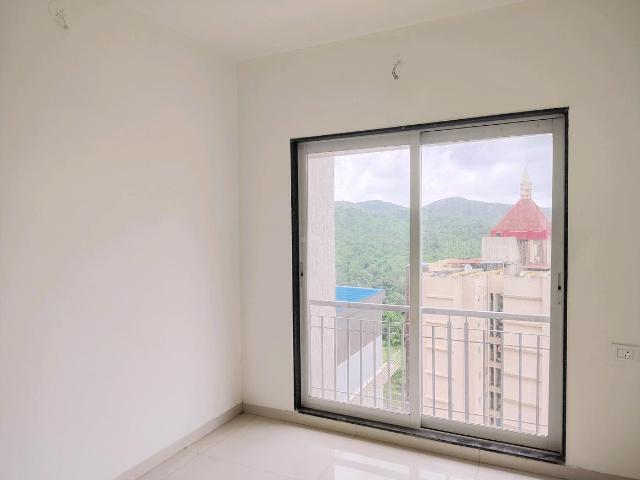 2 BHK Apartment in Thane West for rent Thane. The reference number is 17962846