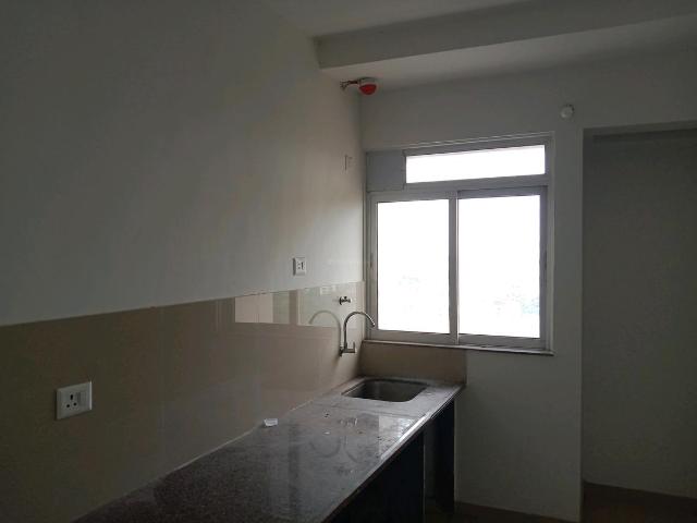 2 BHK Apartment in Thane West for rent Thane. The reference number is 18000455