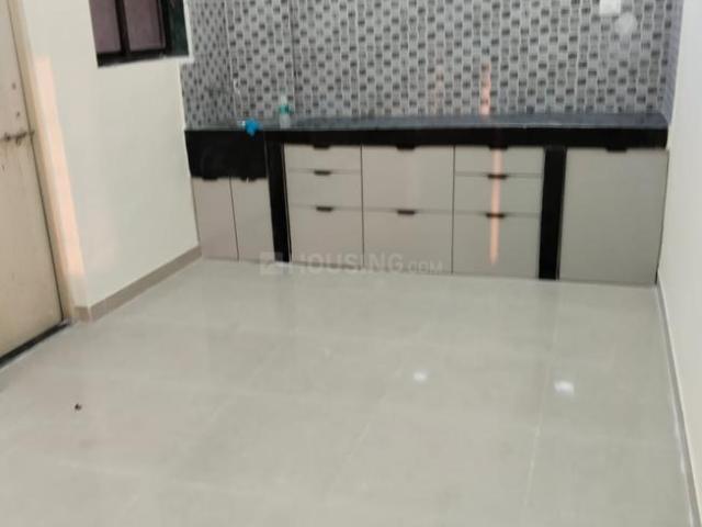 2 BHK Apartment in Thane West for rent Thane. The reference number is 18590781