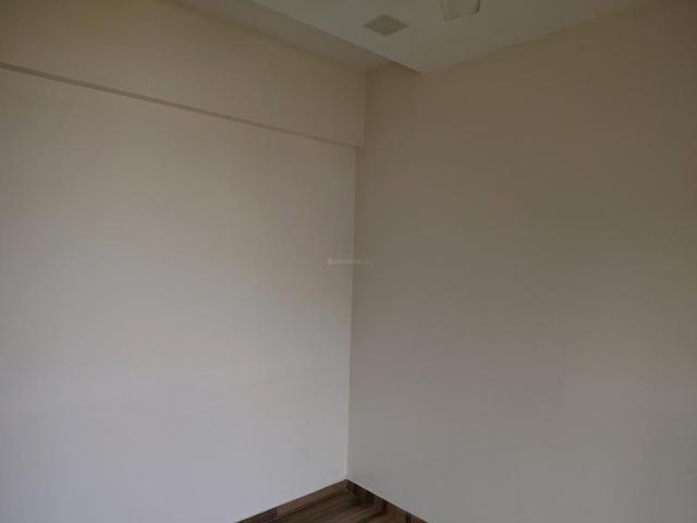 2 BHK Apartment in Thane West for rent Thane. The reference number is 18830404