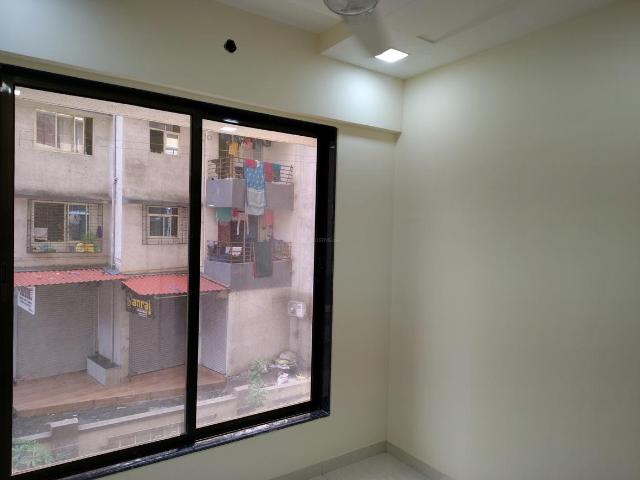 2 BHK Apartment in Thane West for rent Thane. The reference number is 18961893