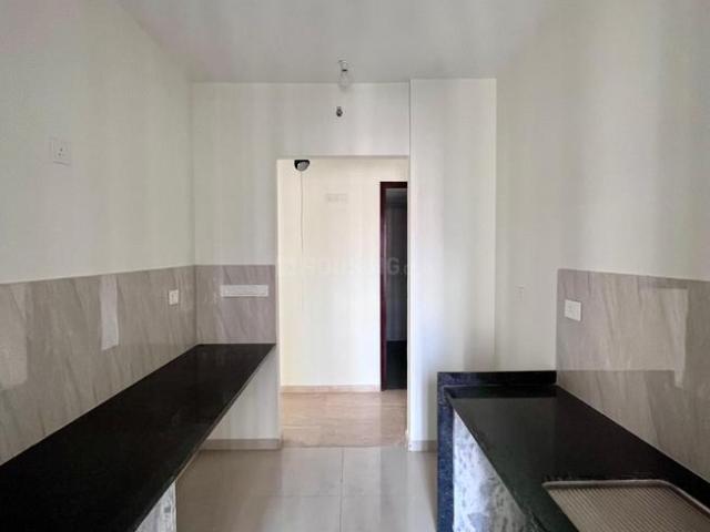 2 BHK Apartment in Thane West for rent Thane. The reference number is 19206452