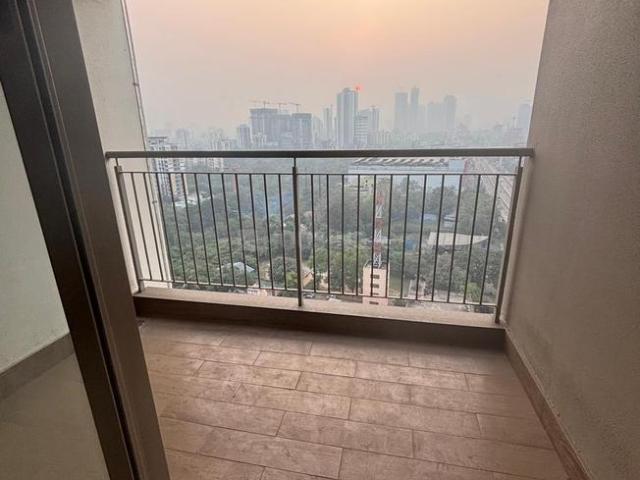 2 BHK Apartment in Thane West for rent Thane. The reference number is 19239731