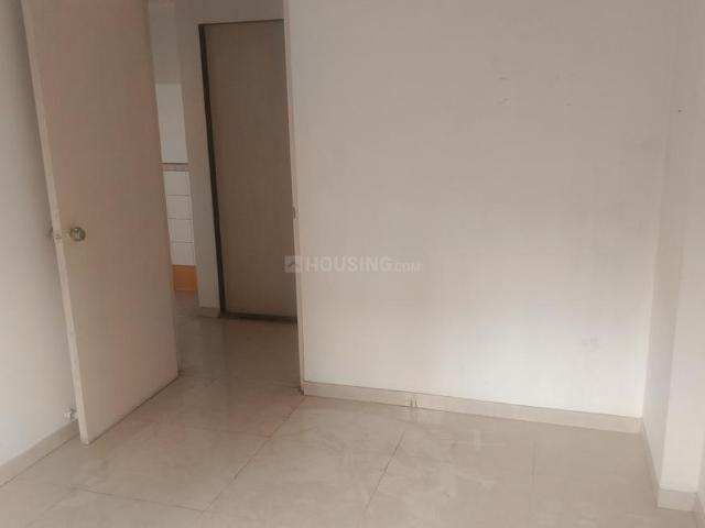 2 BHK Apartment in Thane West for rent Thane. The reference number is 19573505