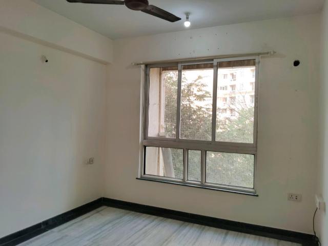 2 BHK Apartment in Thane West for rent Thane. The reference number is 19690764