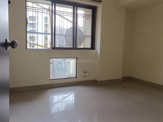 2 BHK Apartment in Thane West for rent Thane. The reference number is 19774113