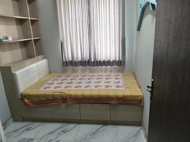 2 BHK Apartment in Thane West for rent Thane. The reference number is 19889130