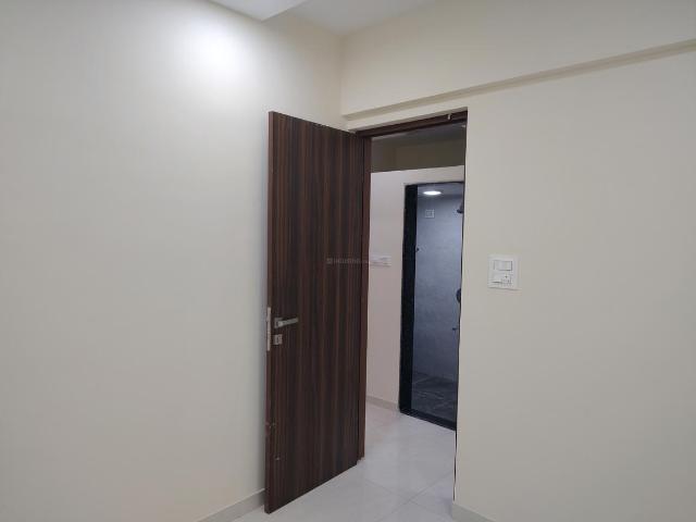 2 BHK Apartment in Thane West for rent Thane. The reference number is 19973418