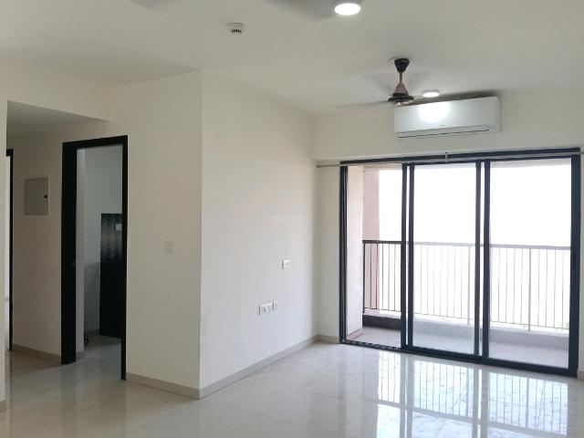 2 BHK Apartment in Thane West for rent Thane. The reference number is 20105815