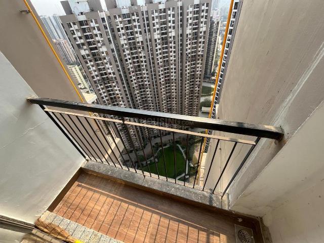 2 BHK Apartment in Thane West for rent Thane. The reference number is 20390425