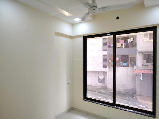 2 BHK Apartment in Thane West for rent Thane. The reference number is 20465363