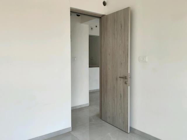 2 BHK Apartment in Thane West for rent Thane. The reference number is 20488529