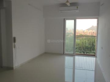 2 BHK Apartment in Thane West for rent Thane. The reference number is 20423176
