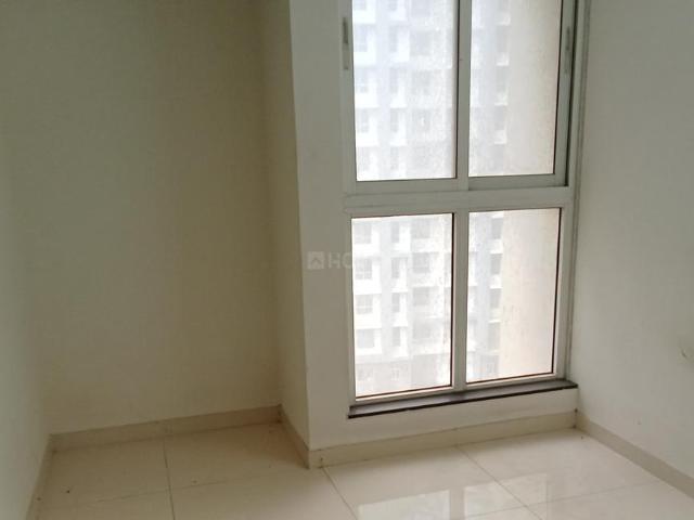 2 BHK Apartment in Thane West for rent Thane. The reference number is 20586935