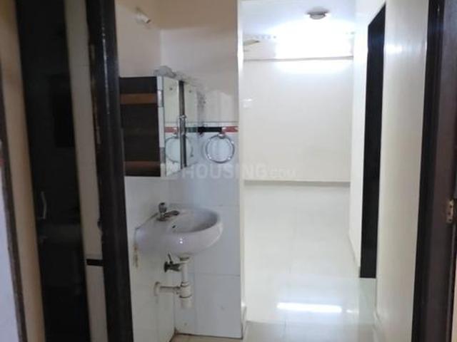 2 BHK Apartment in Thane West for rent Thane. The reference number is 20673963