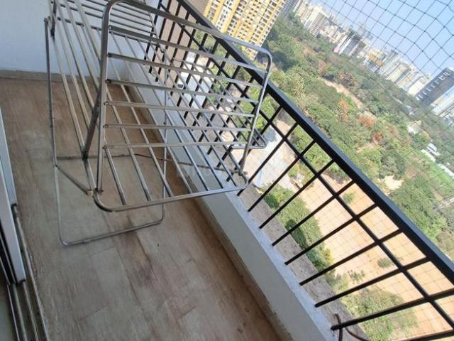 2 BHK Apartment in Thane West for rent Thane. The reference number is 20696209