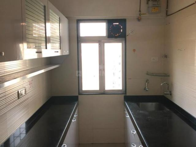 2 BHK Apartment in Thane West for rent Thane. The reference number is 20731312