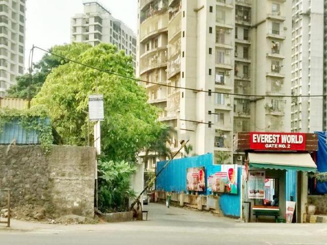 2 BHK Apartment in Thane West for rent Thane. The reference number is 20880055