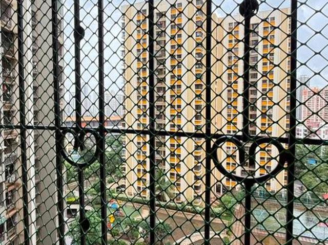 2 BHK Apartment in Thane West for rent Thane. The reference number is 20984844