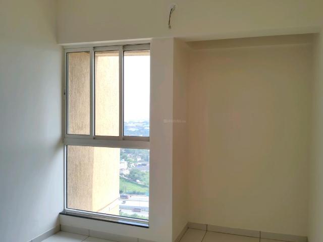 2 BHK Apartment in Thane West for rent Thane. The reference number is 21140892