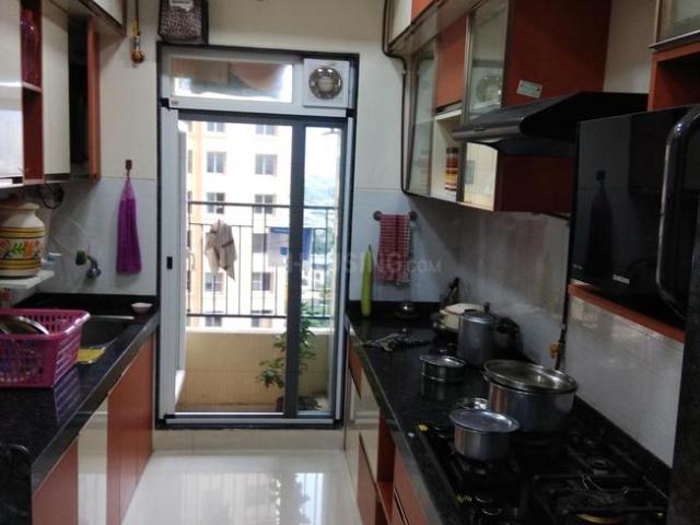 2 BHK Apartment in Thane West for rent Thane. The reference number is 21167116
