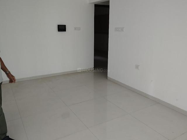 2 BHK Apartment in Thane West for rent Thane. The reference number is 21192092