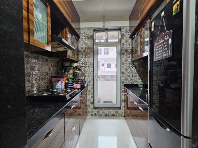 2 BHK Apartment in Thane West for rent Thane. The reference number is 21102615
