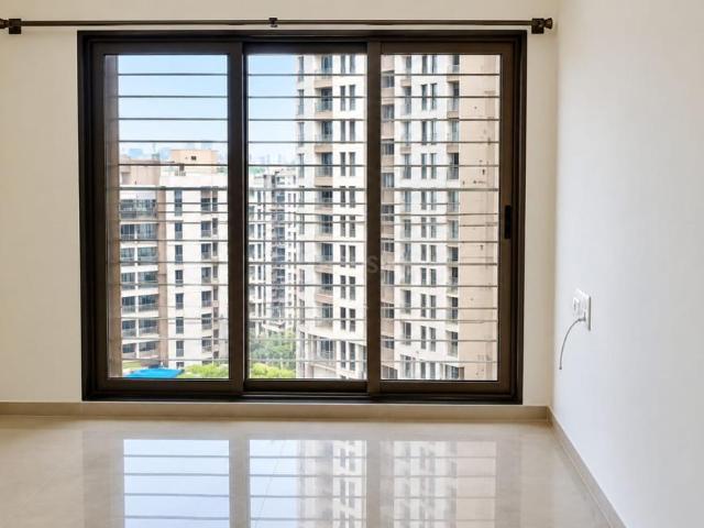 2 BHK Apartment in Thane West for rent Thane. The reference number is 21107001