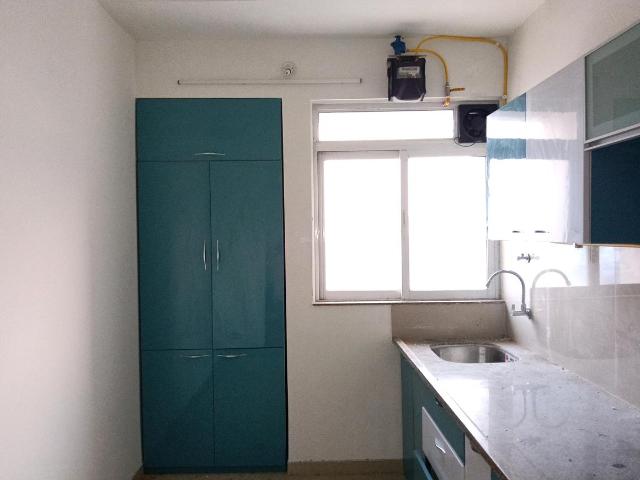 2 BHK Apartment in Thane West for resale Thane. The reference number is 16974660