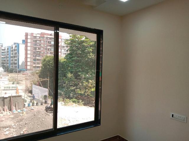2 BHK Apartment in Thane West for resale Thane. The reference number is 18337905