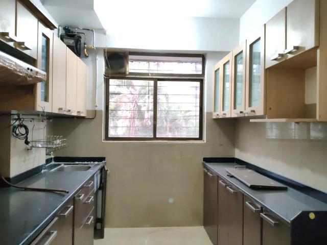 2 BHK Apartment in Thane West for resale Thane. The reference number is 18685896