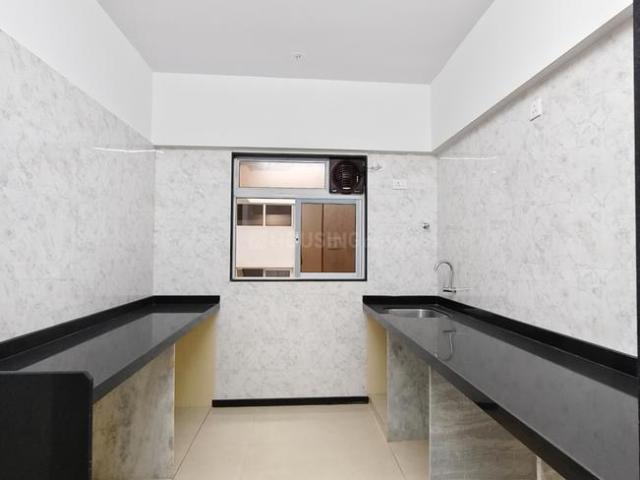 2 BHK Apartment in Thane West for resale Thane. The reference number is 18876282
