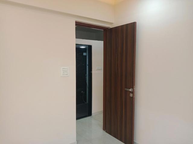 2 BHK Apartment in Thane West for resale Thane. The reference number is 18896703