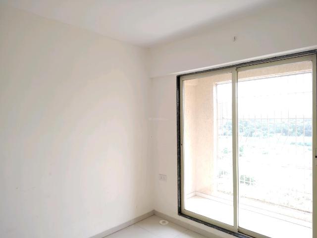 2 BHK Apartment in Thane West for resale Thane. The reference number is 18947113