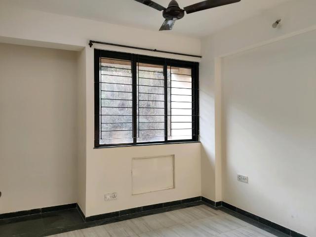 2 BHK Apartment in Thane West for resale Thane. The reference number is 19444794