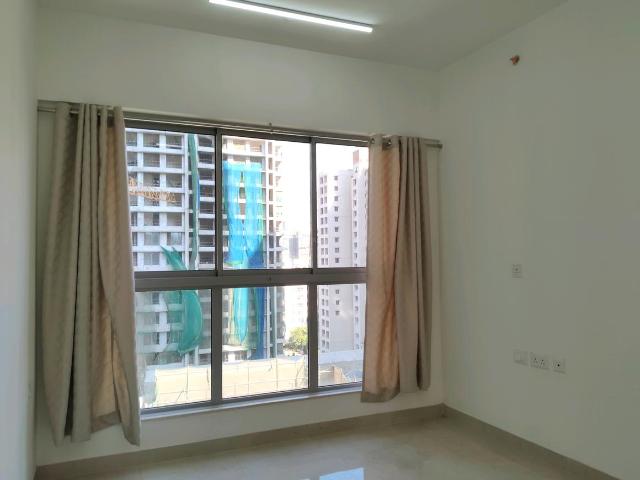 2 BHK Apartment in Thane West for resale Thane. The reference number is 19446749