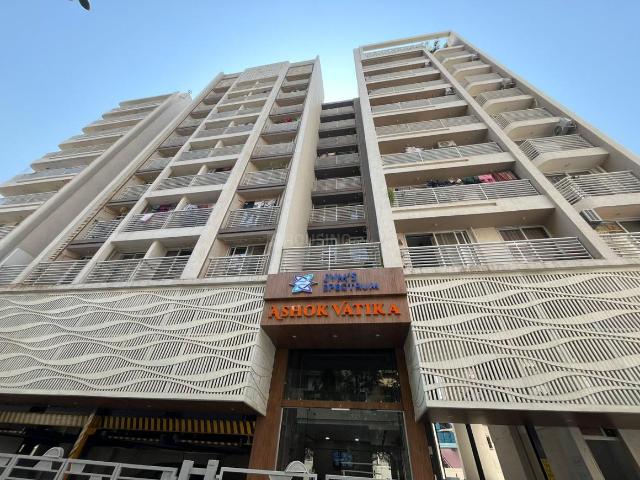 2 BHK Apartment in Thane West for resale Thane. The reference number is 19818019
