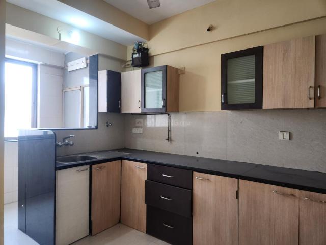 2 BHK Apartment in Thane West for resale Thane. The reference number is 19894573
