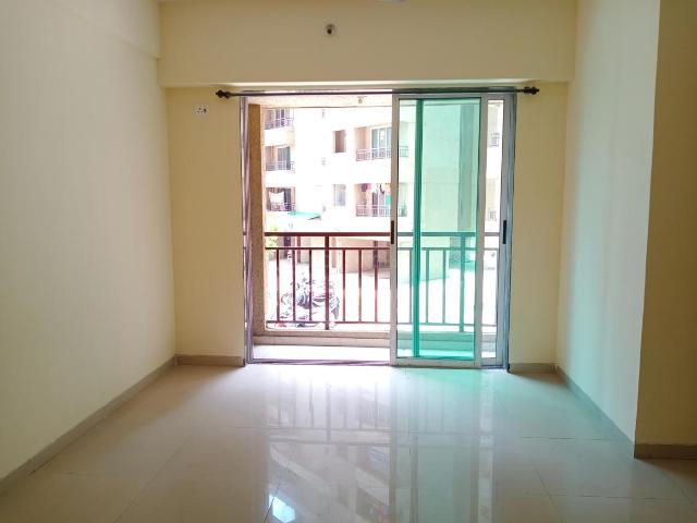 2 BHK Apartment in Thane West for resale Thane. The reference number is 20108719
