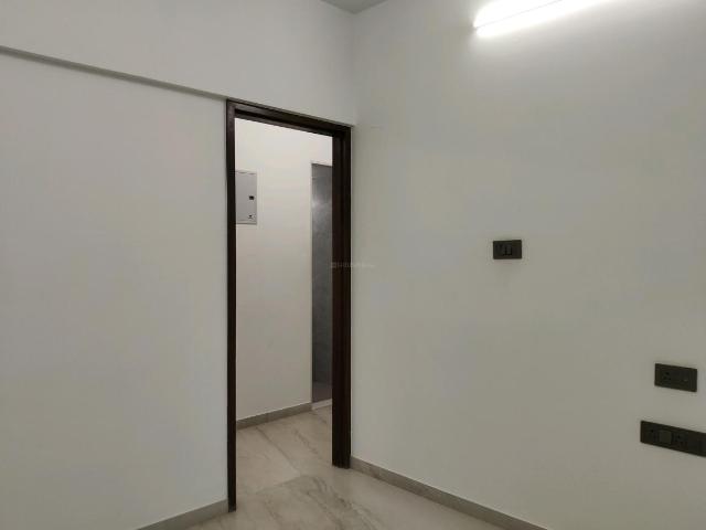 2 BHK Apartment in Thane West for resale Thane. The reference number is 20206984