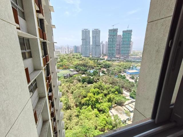 2 BHK Apartment in Thane West for resale Thane. The reference number is 20254677