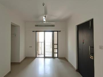 2 BHK Apartment in Thane West for resale Thane. The reference number is 20517218